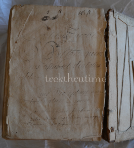 Latin Bible - 1581 - inscribed Benjamin Hale - 1733